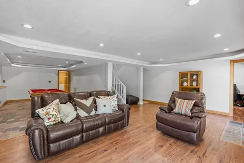 4131 Eau Claire Trail NE Prior Lake MN 55372