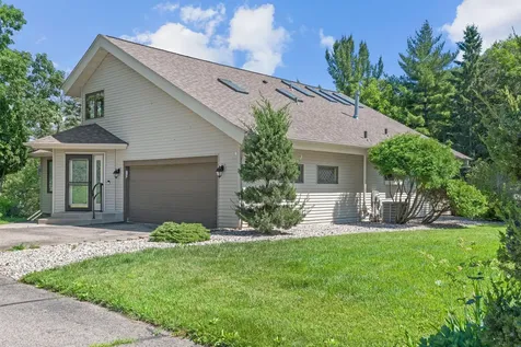 4131 Eau Claire Trail NE Prior Lake MN 55372