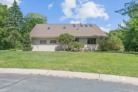 4131 Eau Claire Trail NE Prior Lake MN 55372