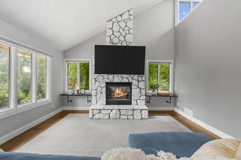 4131 Eau Claire Trail NE Prior Lake MN 55372