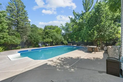 4131 Eau Claire Trail NE Prior Lake MN 55372