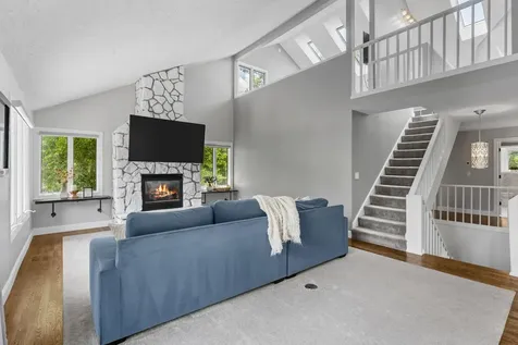4131 Eau Claire Trail NE Prior Lake MN 55372