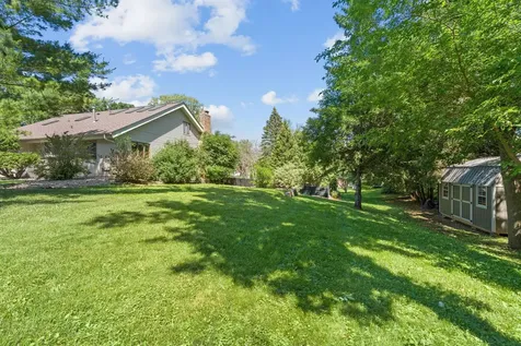 4131 Eau Claire Trail NE Prior Lake MN 55372