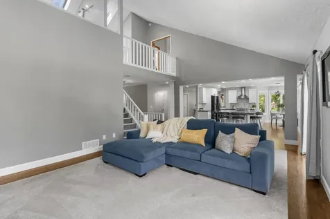 4131 Eau Claire Trail NE Prior Lake MN 55372