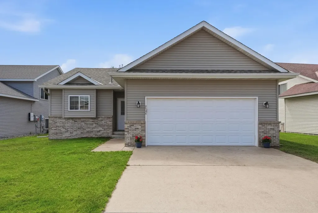 2526 43rd Avenue S Saint Cloud MN 56301