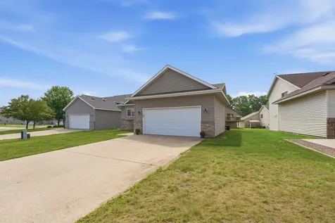 2526 43rd Avenue S Saint Cloud MN 56301
