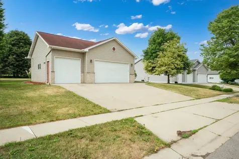 3328 Dorset Lane NW Rochester MN 55901
