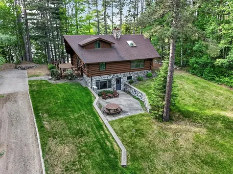 34278 S Pughole Lake Road Grand Rapids MN 55744