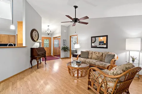 8541 Inverness Lane N Brooklyn Park MN 55443