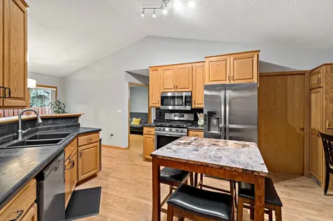 8541 Inverness Lane N Brooklyn Park MN 55443