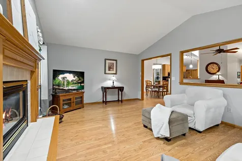 8541 Inverness Lane N Brooklyn Park MN 55443