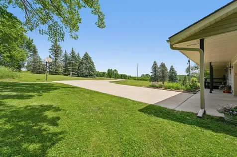 17162 Hunt Lake Trail Kilkenny MN 56052