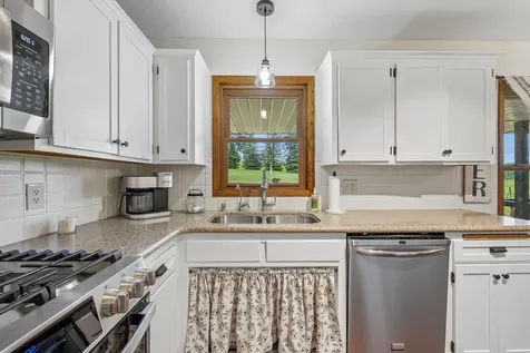 17162 Hunt Lake Trail Kilkenny MN 56052