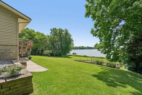 17162 Hunt Lake Trail Kilkenny MN 56052