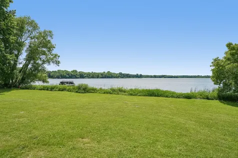 17162 Hunt Lake Trail Kilkenny MN 56052