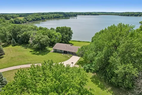 17162 Hunt Lake Trail Kilkenny MN 56052