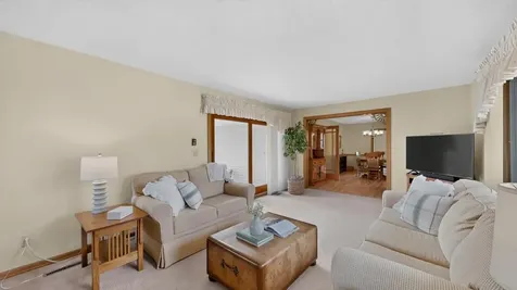 11560 767th Avenue Le Roy MN 55951
