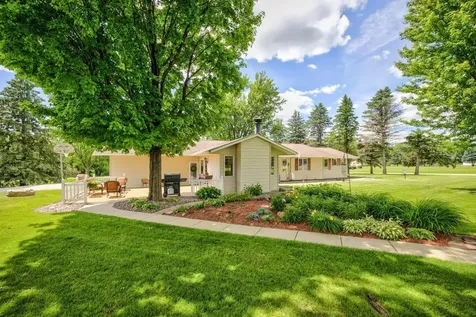 11560 767th Avenue Le Roy MN 55951