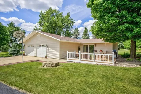 11560 767th Avenue Le Roy MN 55951