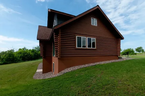 W15991 Random Ridge Road Weyerhaeuser WI 54895