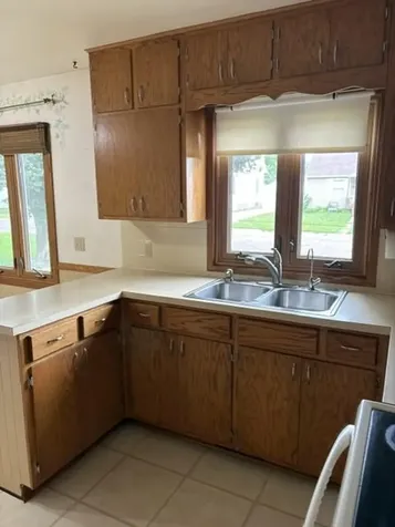 512 SE 9th Avenue Waseca MN 56093