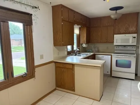 512 SE 9th Avenue Waseca MN 56093