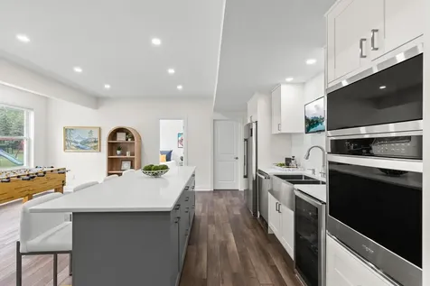 16563 Beverly Drive Eden Prairie MN 55347