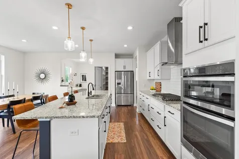 16563 Beverly Drive Eden Prairie MN 55347