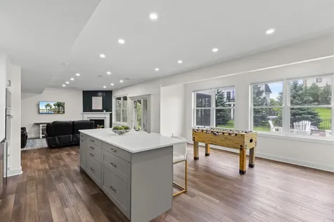 16563 Beverly Drive Eden Prairie MN 55347
