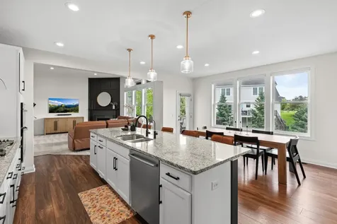 16563 Beverly Drive Eden Prairie MN 55347