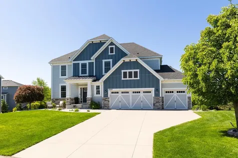 16563 Beverly Drive Eden Prairie MN 55347