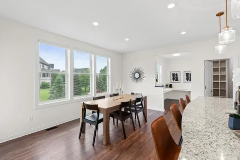 16563 Beverly Drive Eden Prairie MN 55347