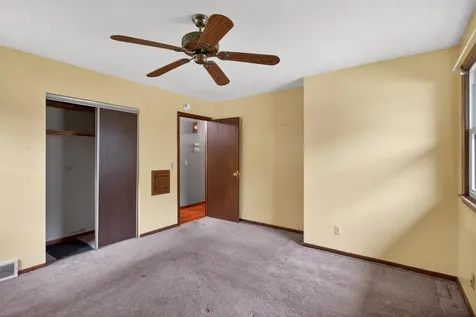 2046 Reaney Avenue E Saint Paul MN 55119