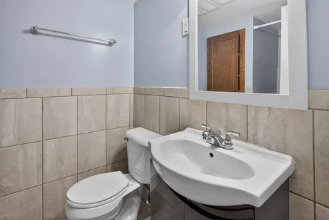 2046 Reaney Avenue E Saint Paul MN 55119