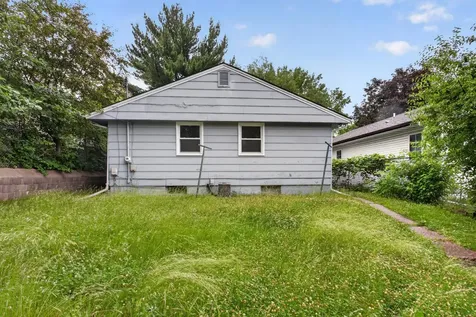2046 Reaney Avenue E Saint Paul MN 55119