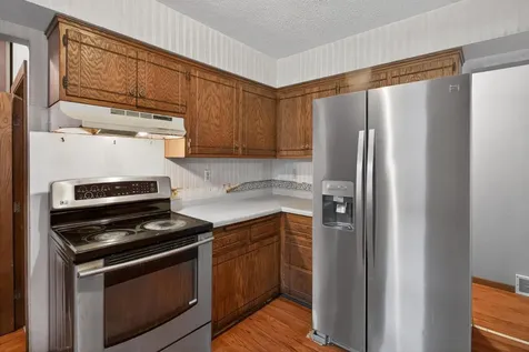 2046 Reaney Avenue E Saint Paul MN 55119