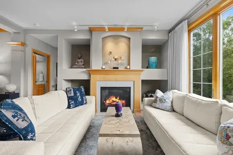 11460 Fairfield Road W Minnetonka MN 55305