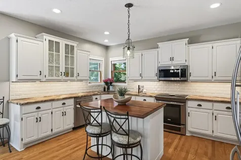 15838 Xeon Street NW Andover MN 55304