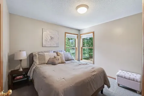 15838 Xeon Street NW Andover MN 55304