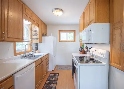 805 13th Street N Moorhead MN 56560