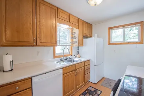 805 13th Street N Moorhead MN 56560