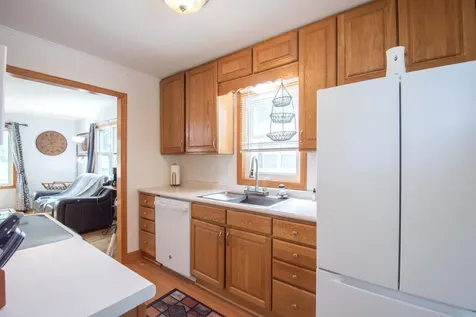 805 13th Street N Moorhead MN 56560