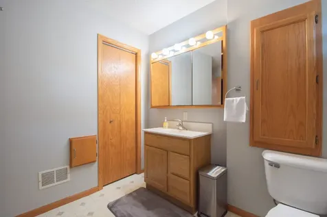 805 13th Street N Moorhead MN 56560