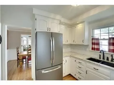 4209 Drew Avenue N Robbinsdale MN 55422