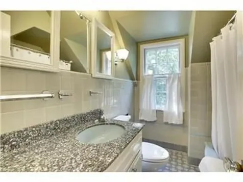 4209 Drew Avenue N Robbinsdale MN 55422