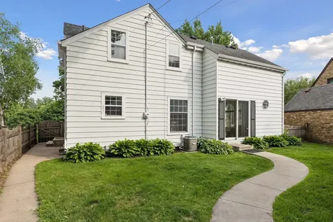 4209 Drew Avenue N Robbinsdale MN 55422