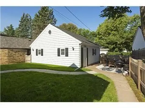4209 Drew Avenue N Robbinsdale MN 55422