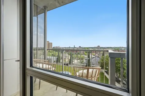 929 Portland Avenue Minneapolis MN 55404