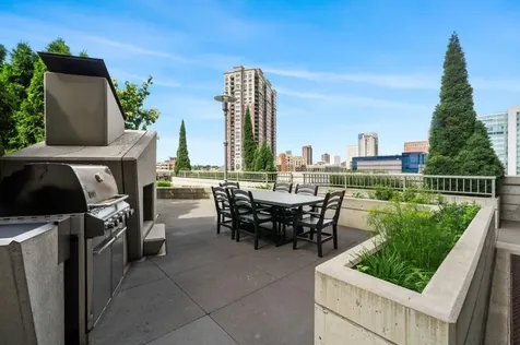 929 Portland Avenue Minneapolis MN 55404