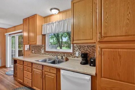 1808 E Golf Course Road NE Alexandria MN 56308